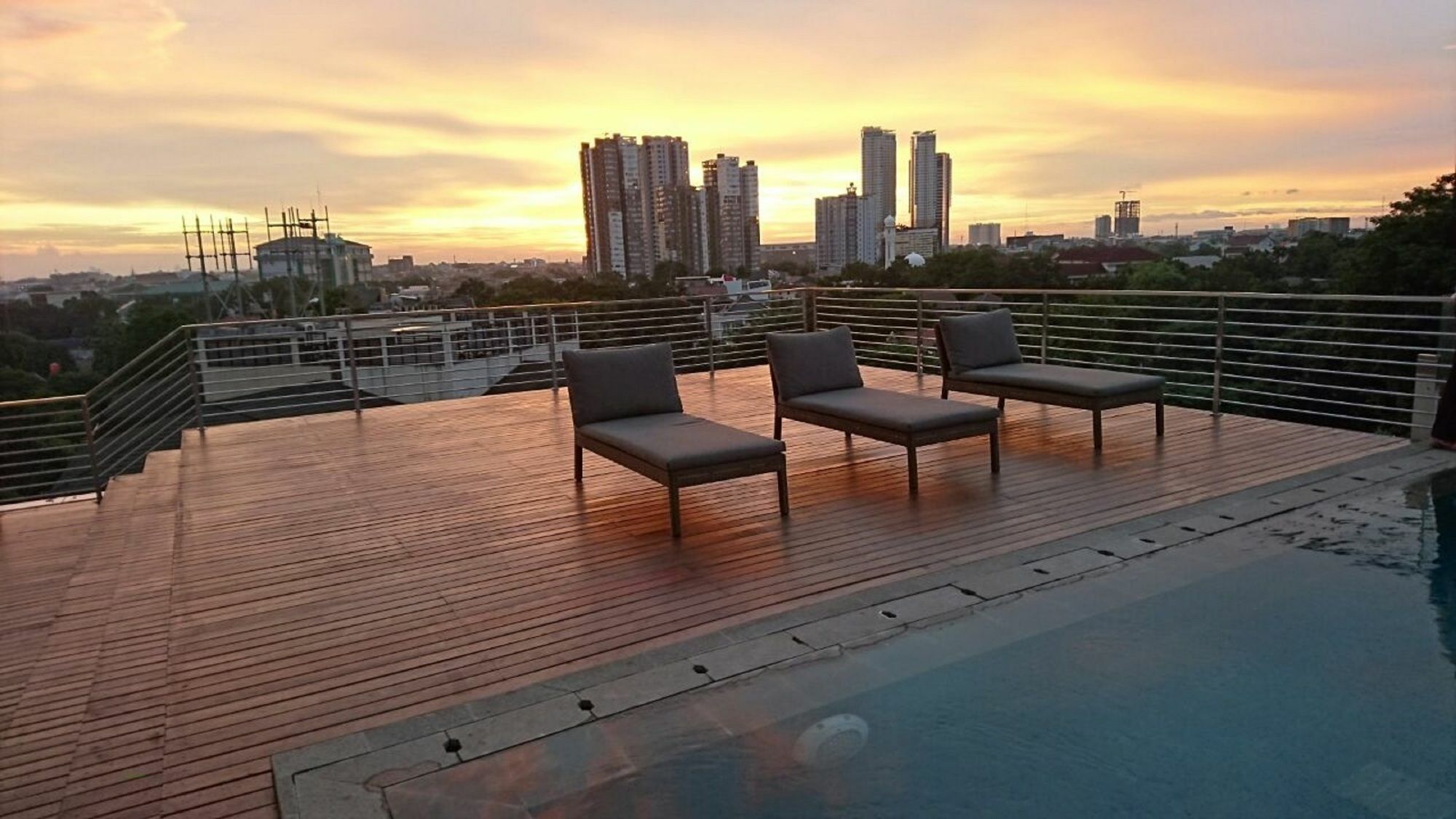 Oakwood Suites La Maison Jakarta Ngoại thất bức ảnh