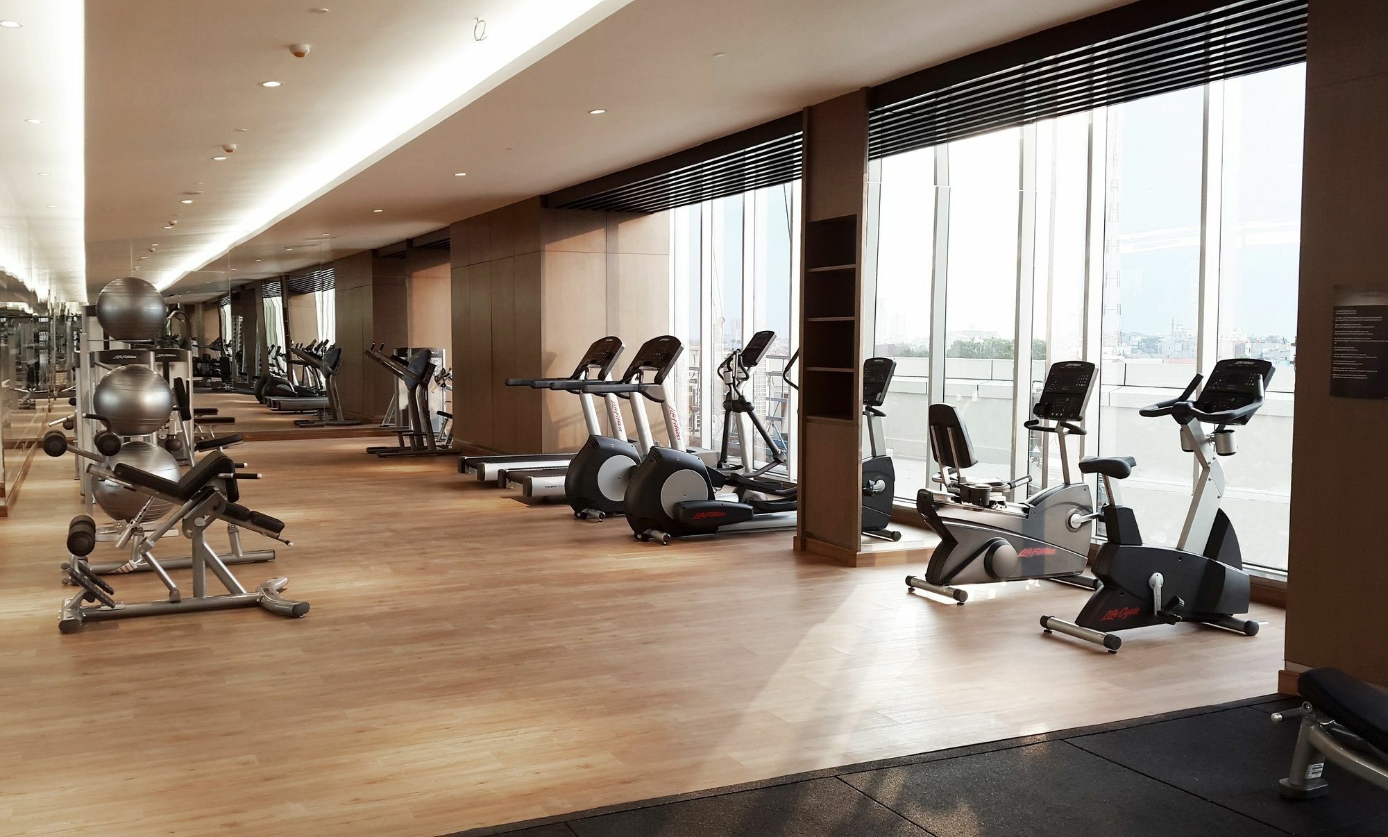 Oakwood Suites La Maison Jakarta Ngoại thất bức ảnh